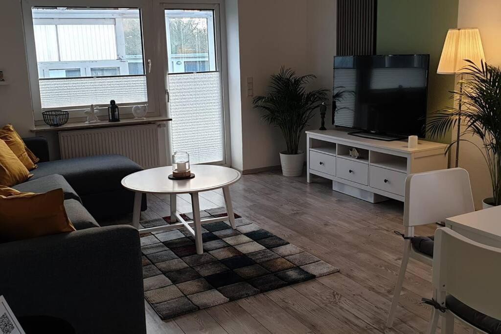 Charmante Haushaelfte Mit Garten Und Terrasse 플렌스부르크 외부 사진