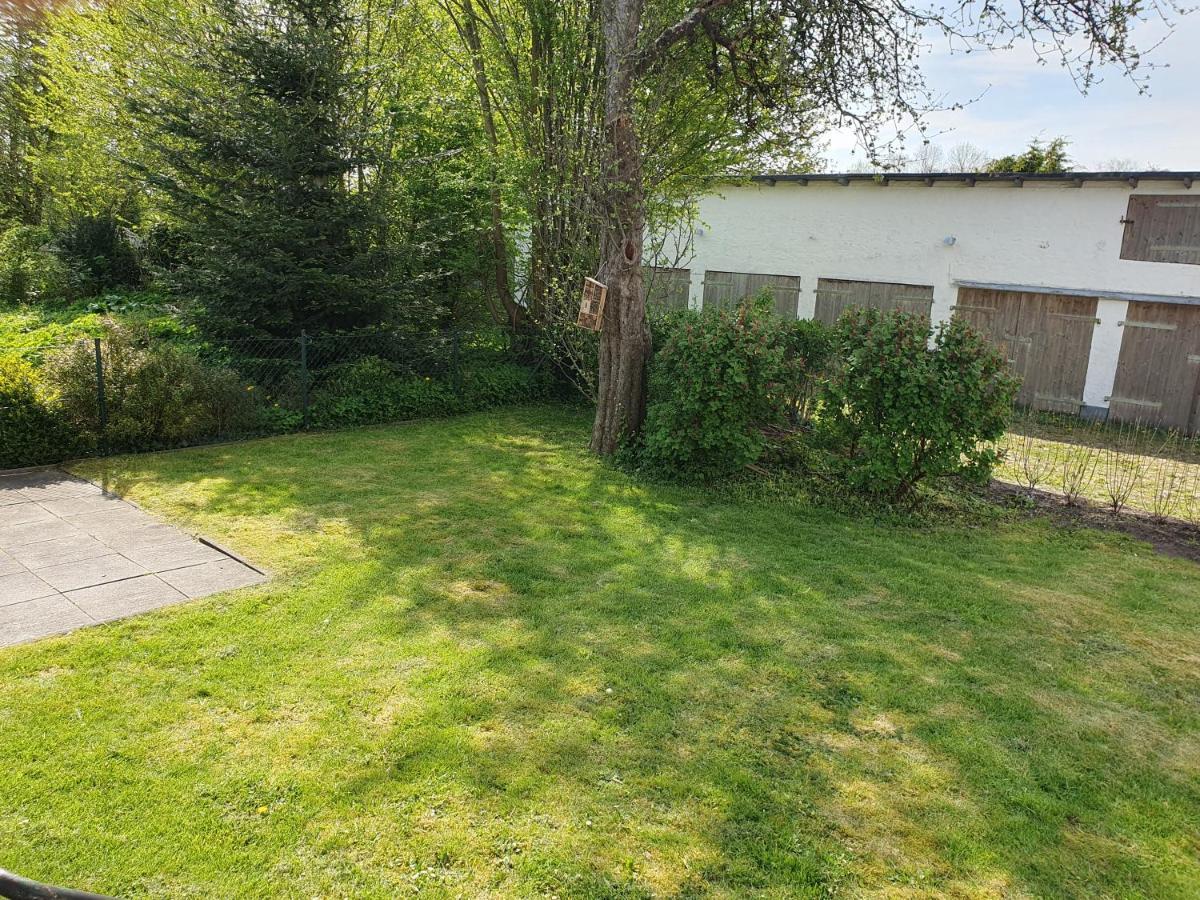 Charmante Haushaelfte Mit Garten Und Terrasse 플렌스부르크 외부 사진