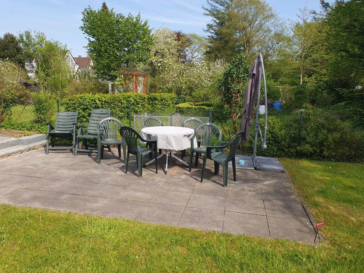 Charmante Haushaelfte Mit Garten Und Terrasse 플렌스부르크 외부 사진